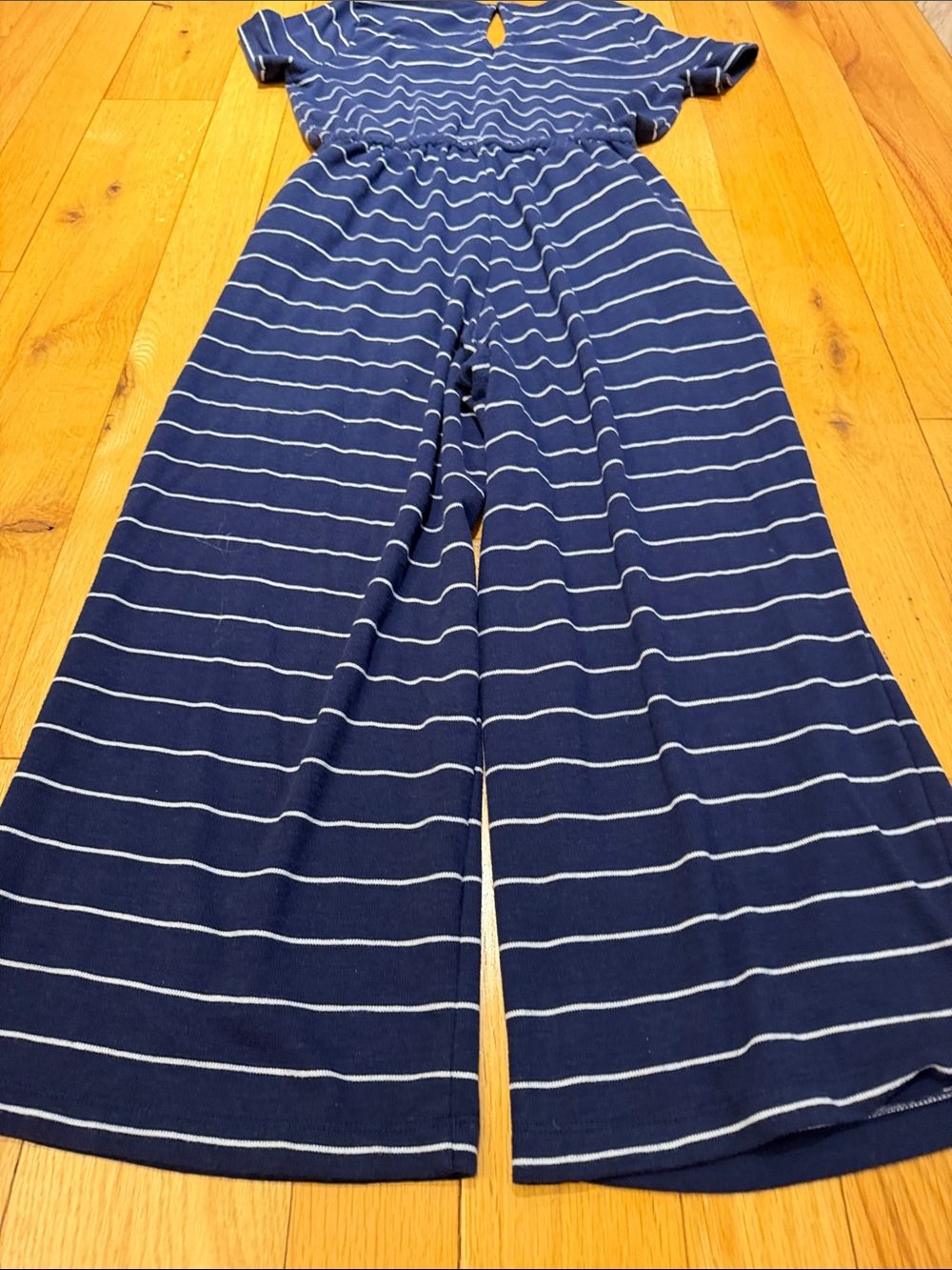Old Navy Women’s Blue Striped Jumpsuit Size Medium - C1-337 - Picture 9 of 9